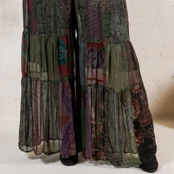 Retro Revival Patchwork Wide Leg Pants Curvy NWT - Picture 3 of 5